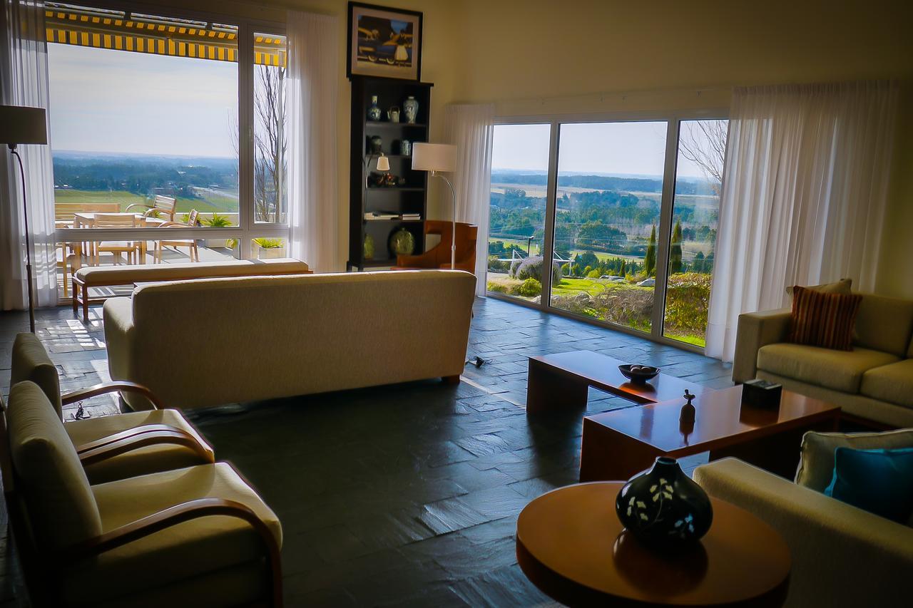 Elegance Hotel Tandil Exteriör bild