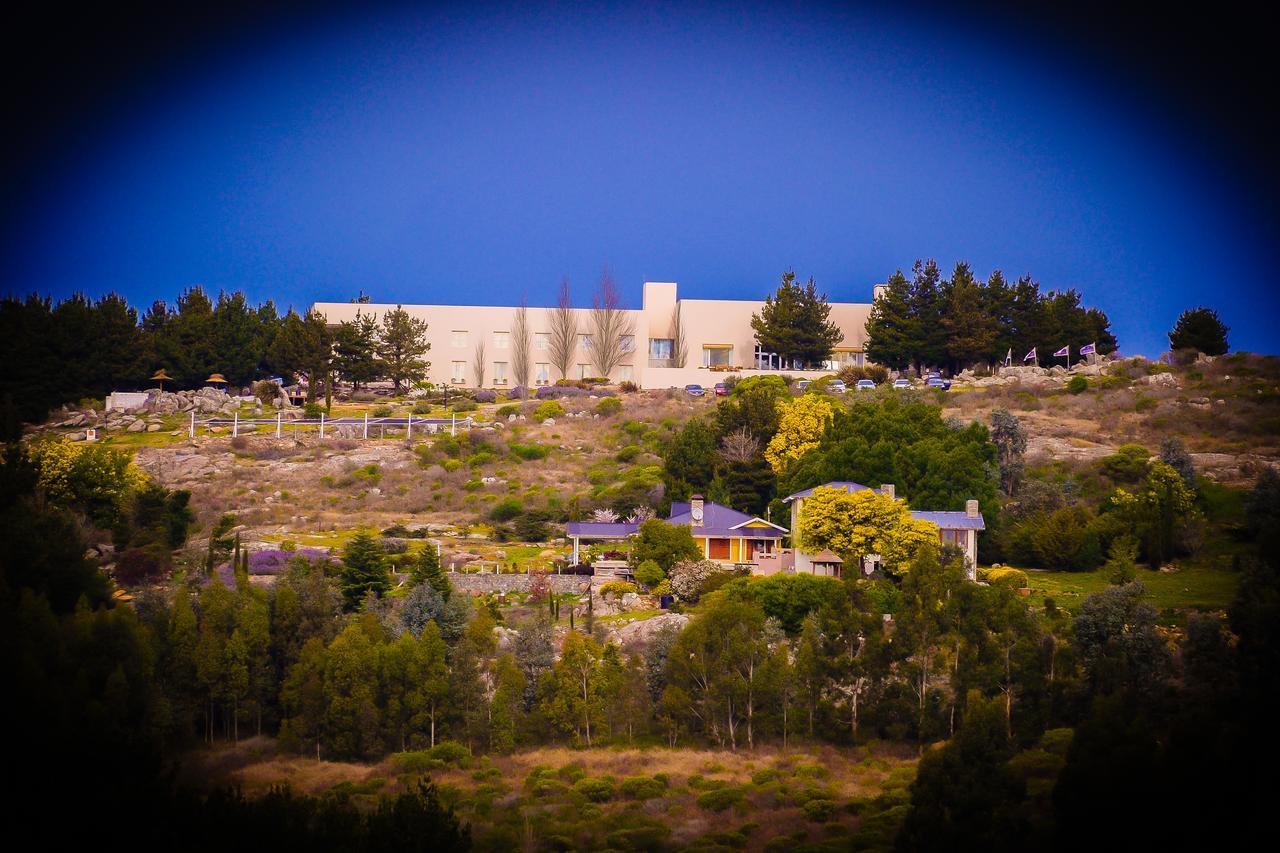 Elegance Hotel Tandil Exteriör bild