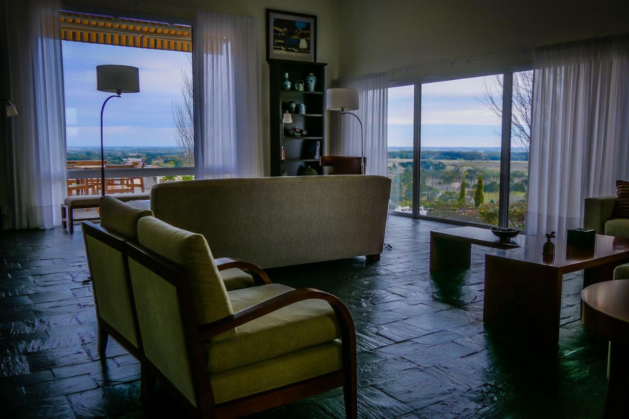 Elegance Hotel Tandil Exteriör bild